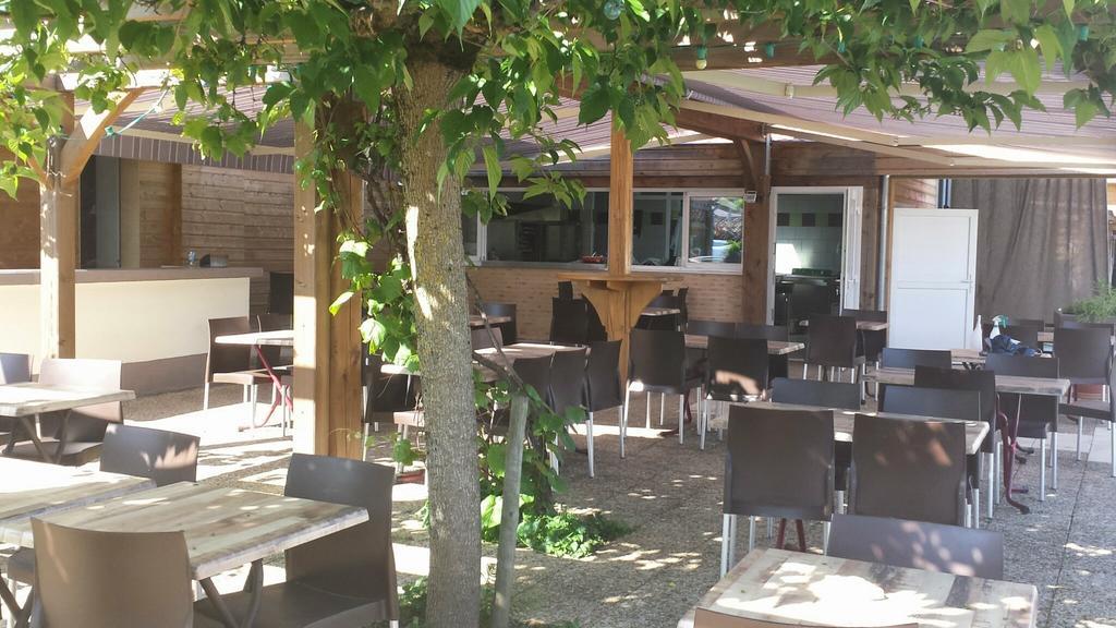 Maurs Logis Hotel Restaurant Cruzel מראה חיצוני תמונה