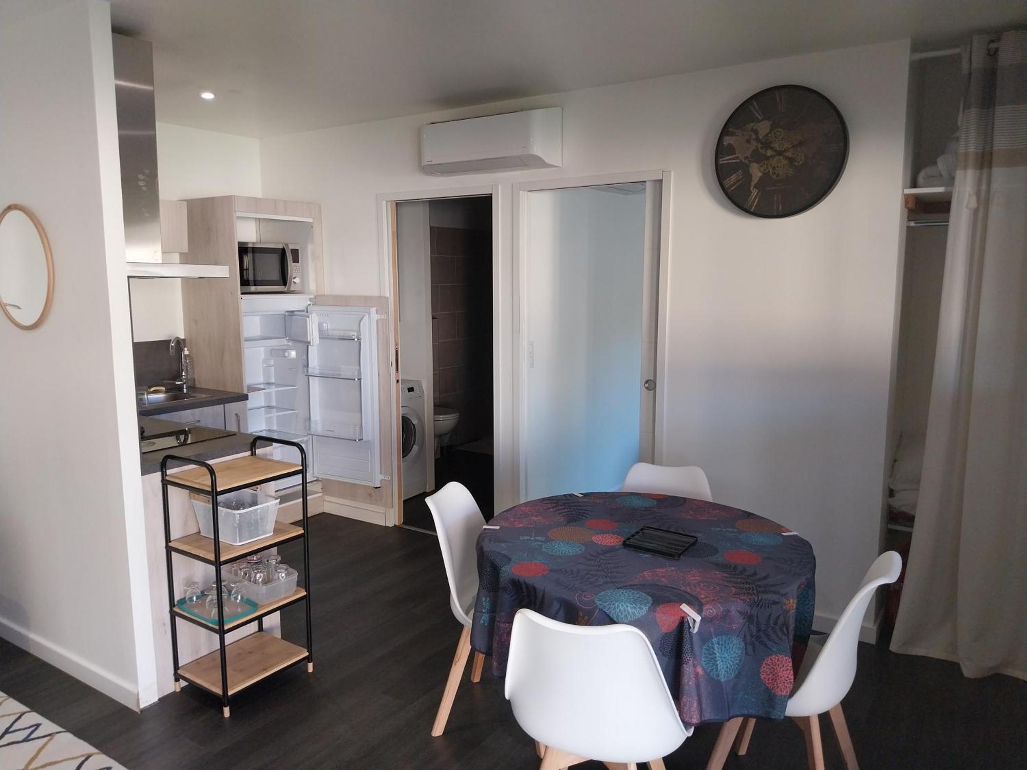 Maurs Logis Hotel Restaurant Cruzel מראה חיצוני תמונה