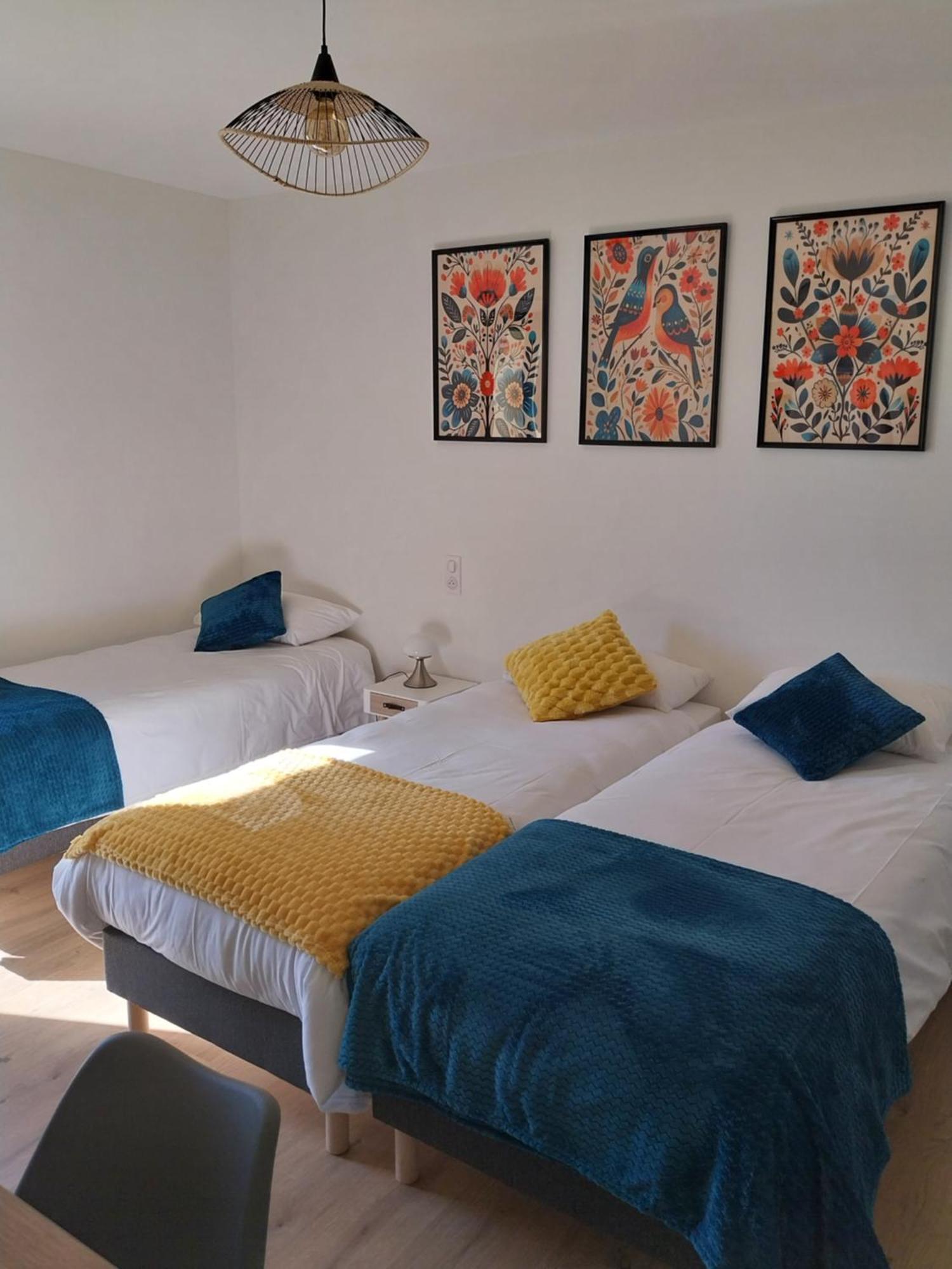 Maurs Logis Hotel Restaurant Cruzel מראה חיצוני תמונה