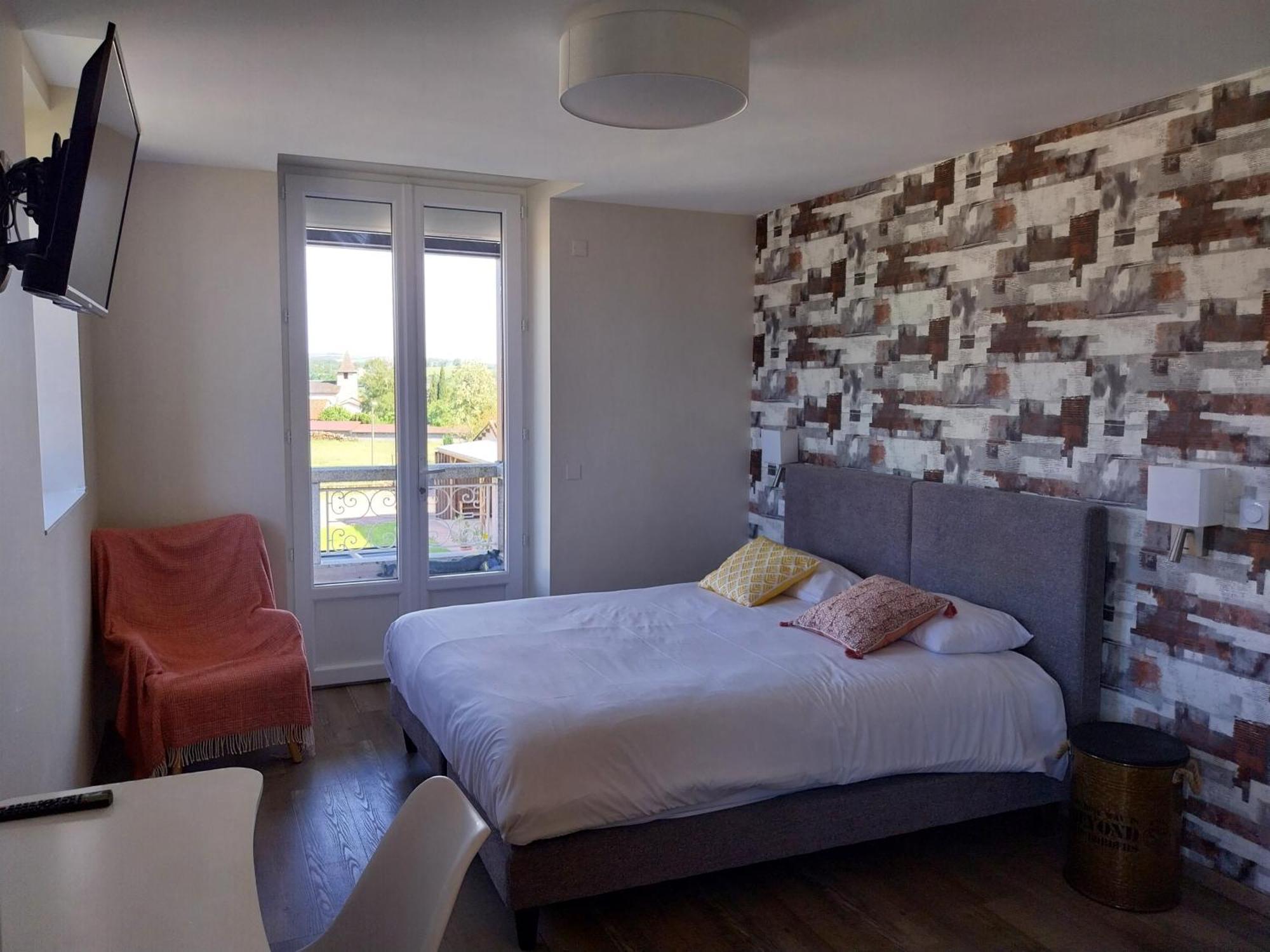 Maurs Logis Hotel Restaurant Cruzel מראה חיצוני תמונה